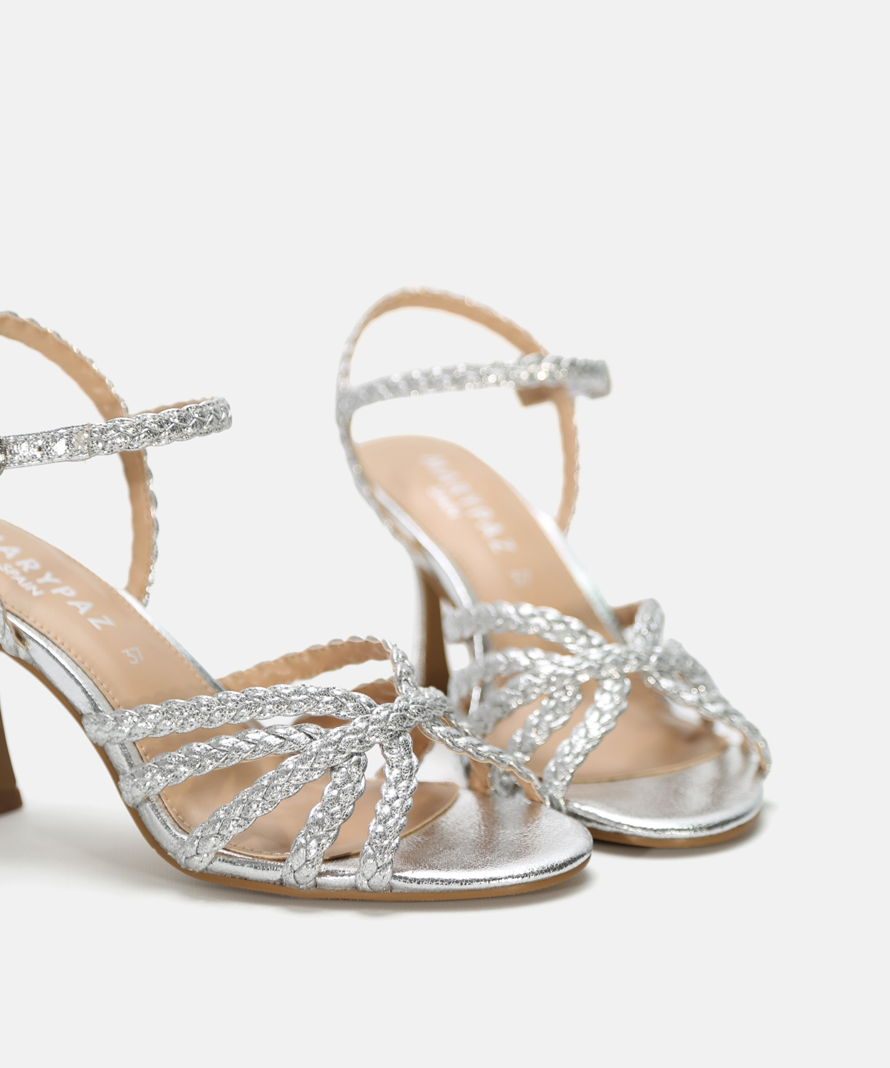 Sandalia tac&oacute;n trenzado image number null